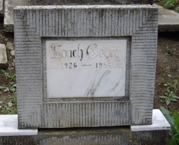 Tonch Georg 1926-1954 Grabstein